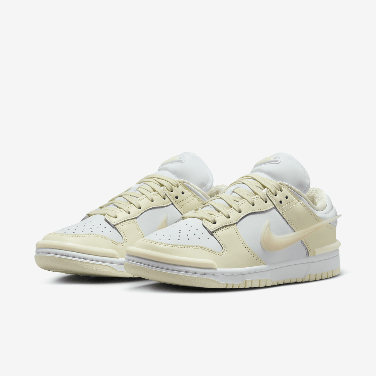 Nike Dunk Low sneaker Coconut Milk/Wit/Guava Ice