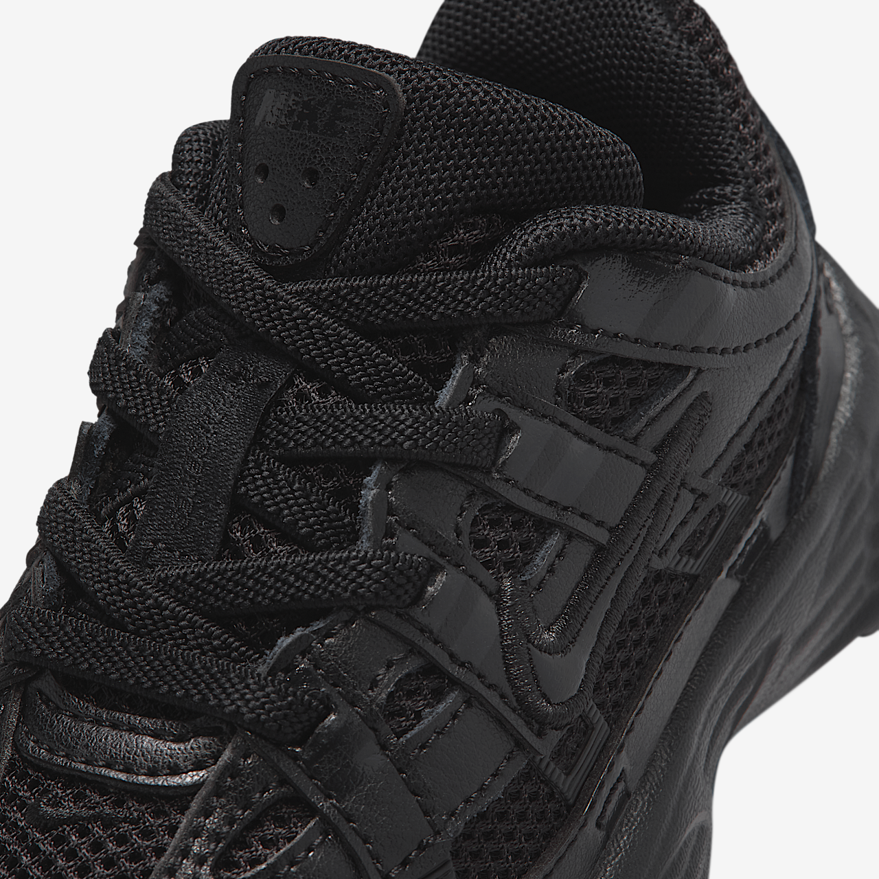 Nike P-6000 sneaker Zwart/Zwart