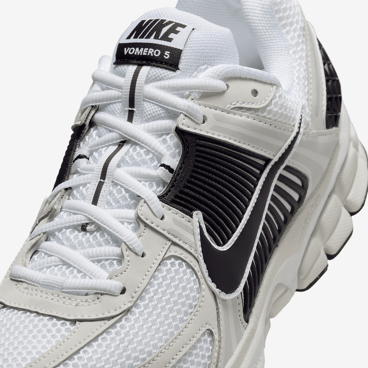 Nike  sneaker Wit/Platinum Tint/Metallic Platinum/Zwart