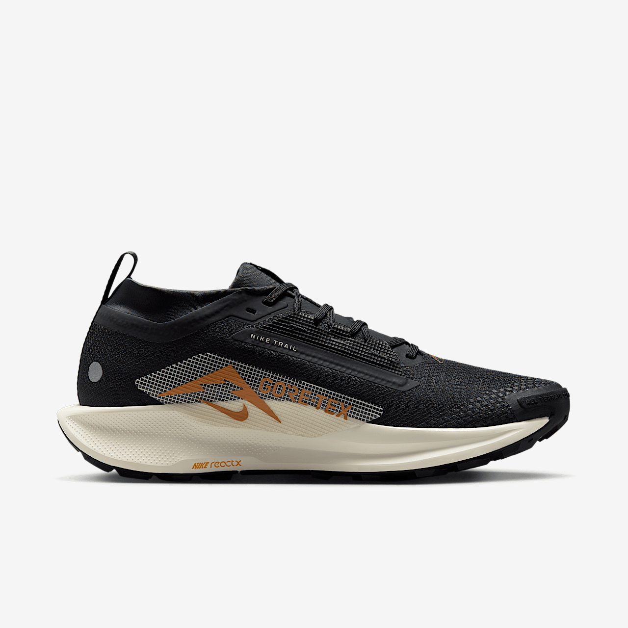 Nike Pegasus sneaker Off Noir/Zwart/Monarch/Pale Ivory