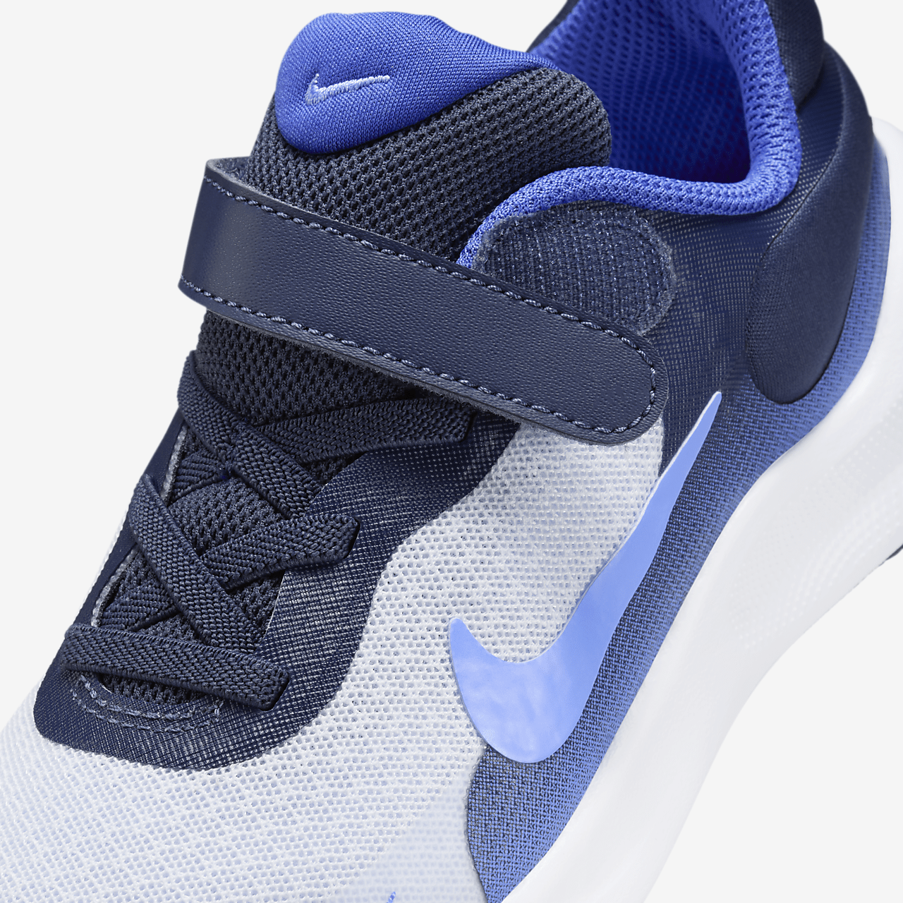 Nike  sneaker Football Grey/Thunder Blue/Astronomy Blue/Royal Pulse