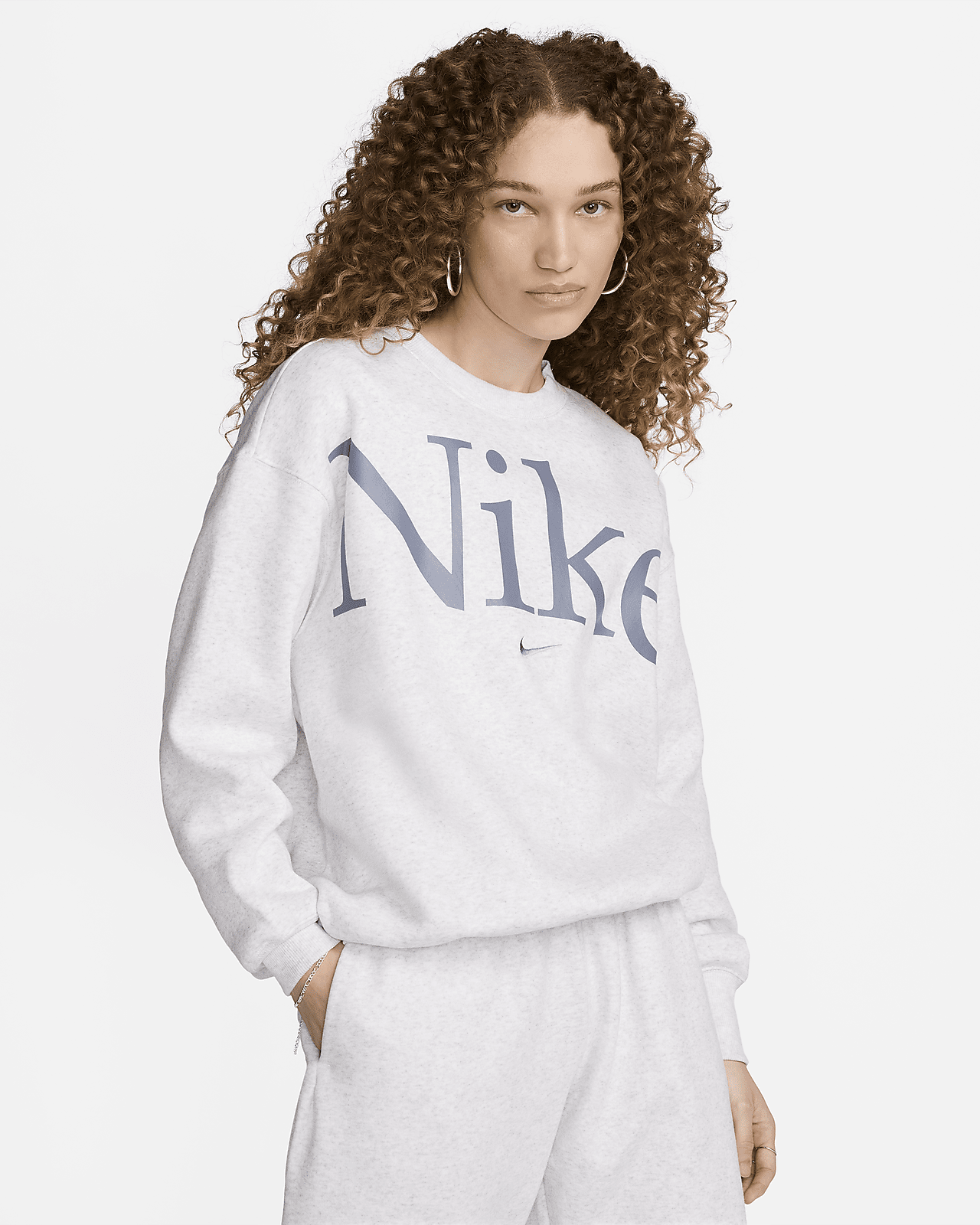 Женский свитшот Nike Sportswear Phoenix Fleece Oversized Crew-Neck Logo