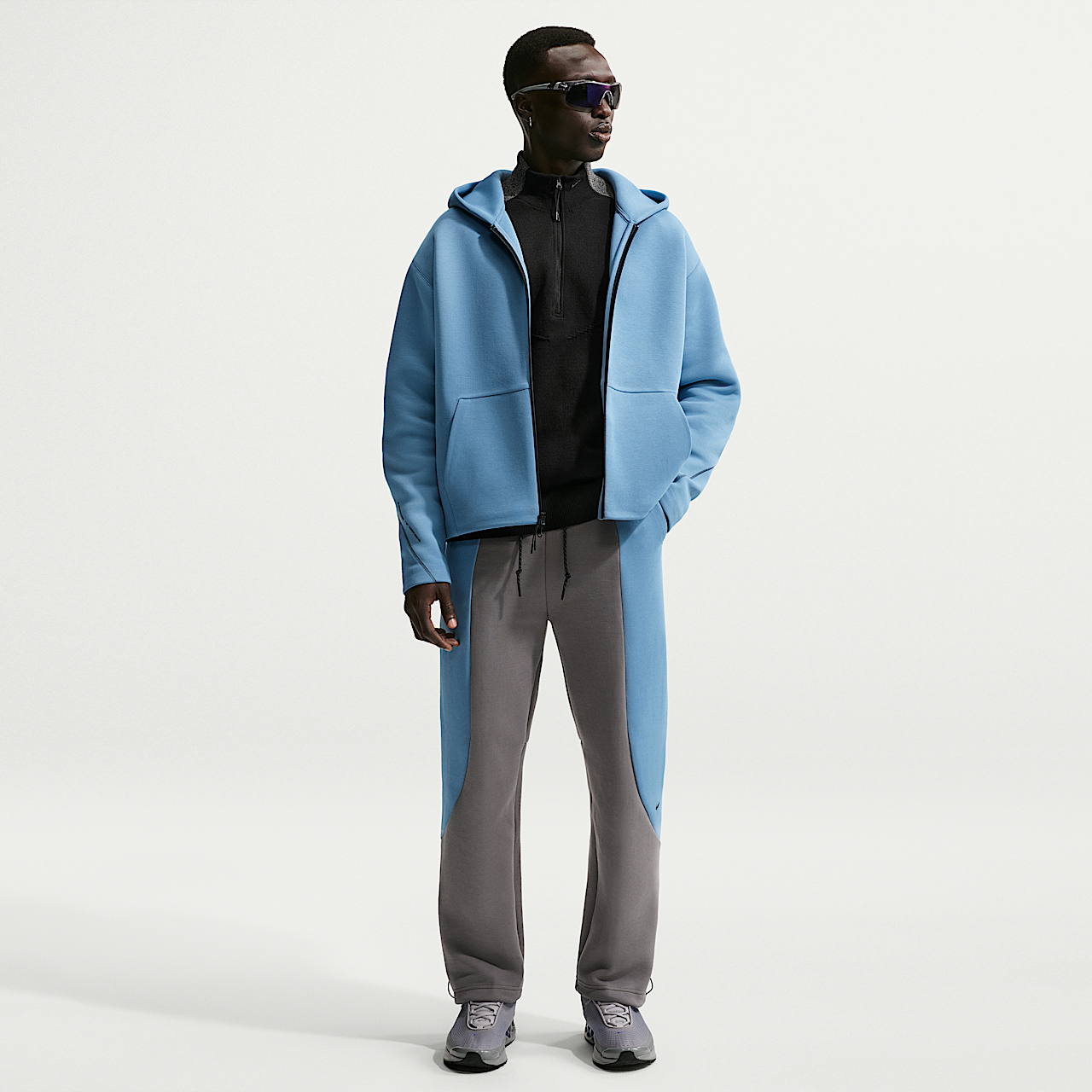 Nike Tech (Pencil Point/Work Blue/Black/Black)