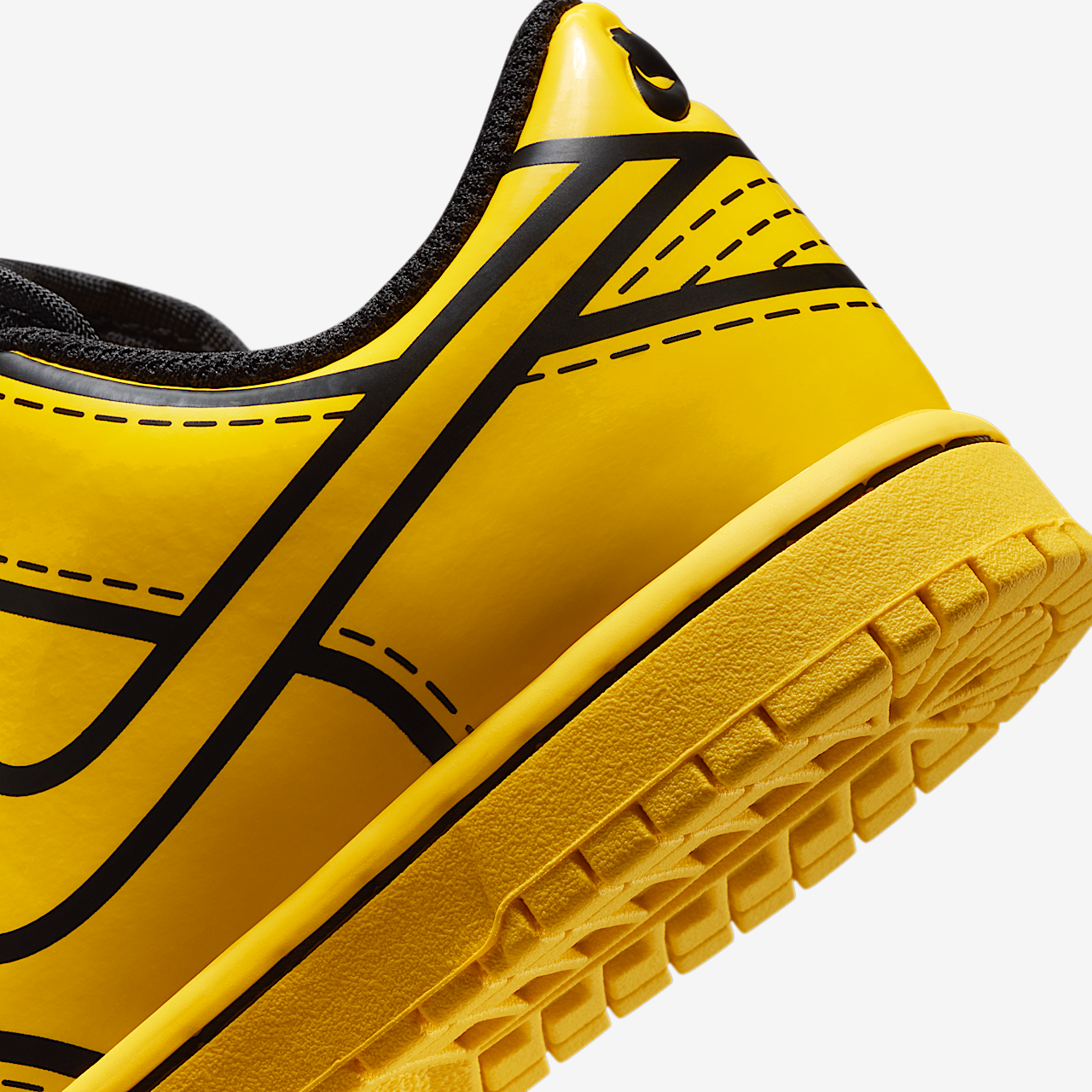 Nike Dunk Low sneaker Tour Yellow/Zwart/Rush Red/Tour Yellow