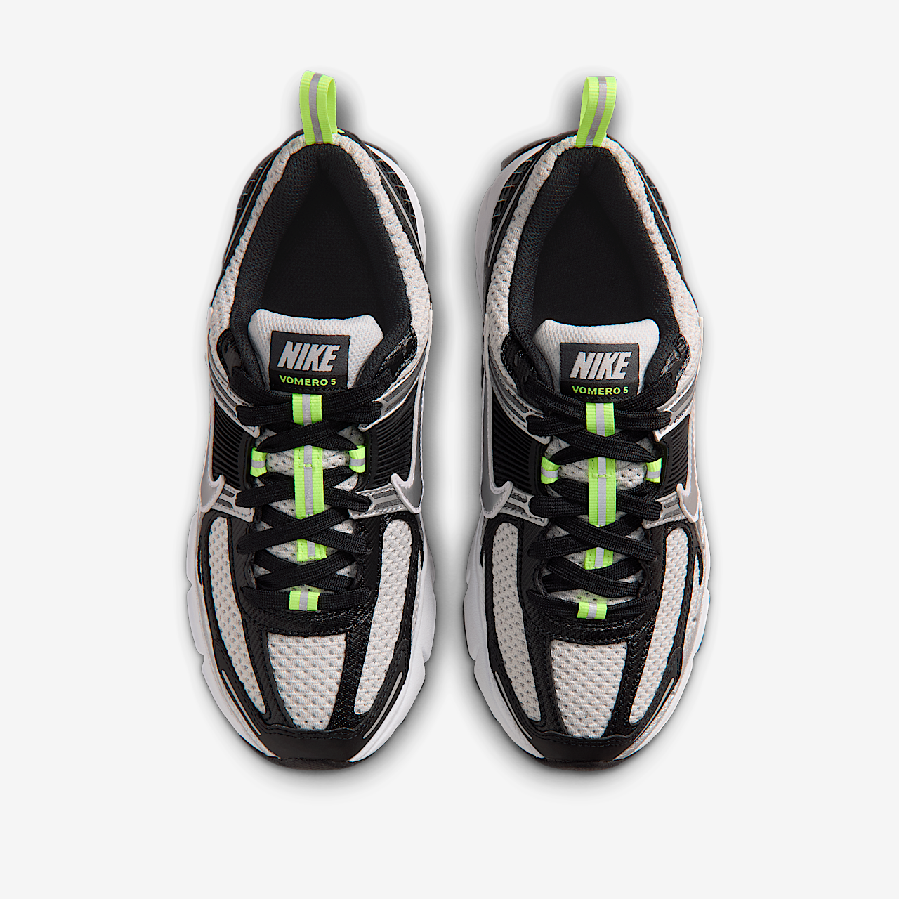 Nike Vomero sneaker Zwart/Photon Dust/Volt Ice/Metallic Silver