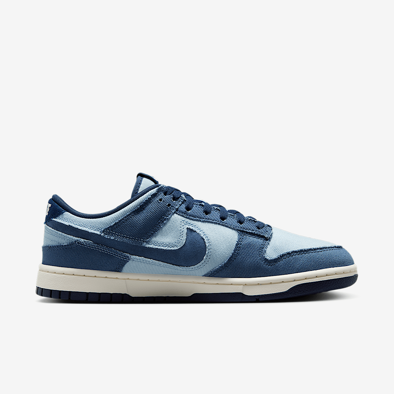 Nike Dunk Low sneaker Light Armory Blue/Diffused Blue/Pale Ivory/Midnight Navy
