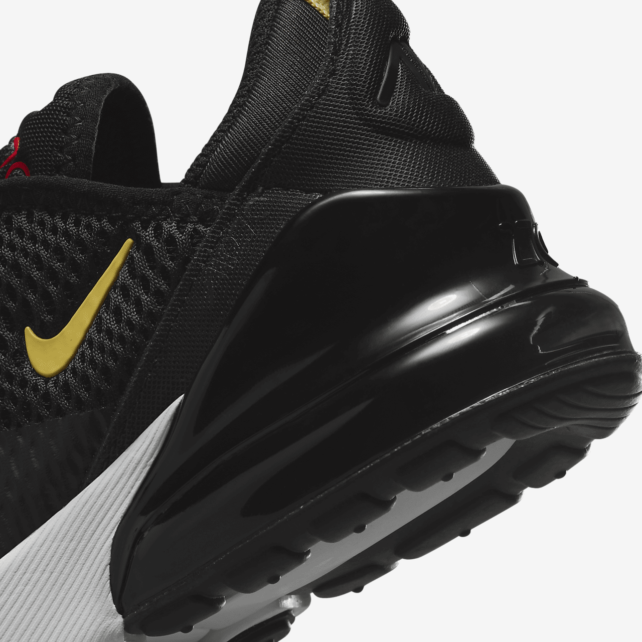 Nike Air max 270 sneaker Zwart/Gym Red/Wit/Saturn Gold