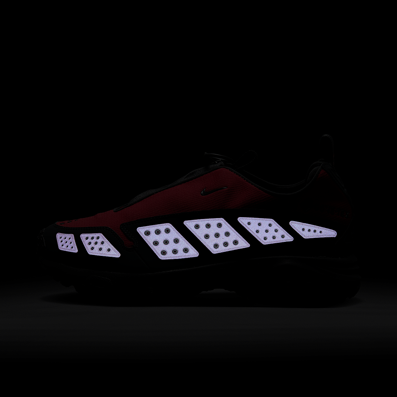 Nike Air Max SNDR sneaker Hyper Crimson/Fire Red/Zwart/Dark Smoke Grey