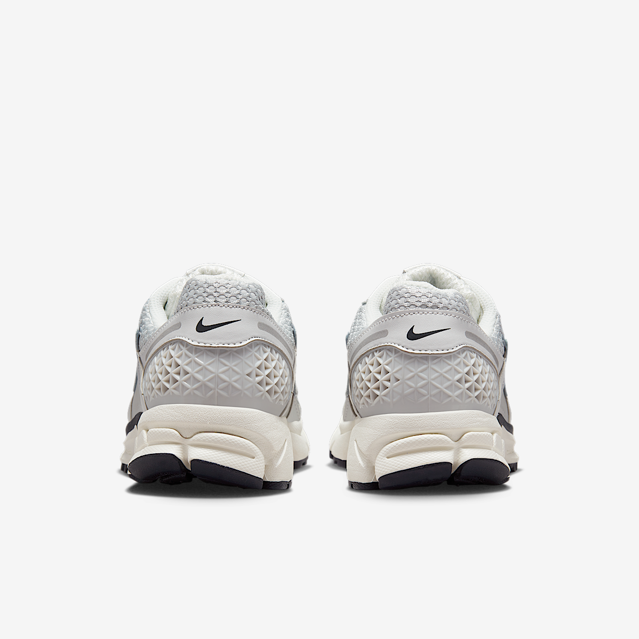 Nike  sneaker Photon Dust/Gridiron/Sail/Chrome