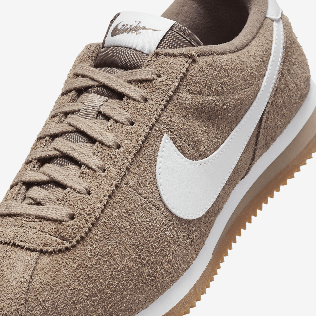 Nike 530 sneaker Mink Brown/Gum Medium Brown/Wit