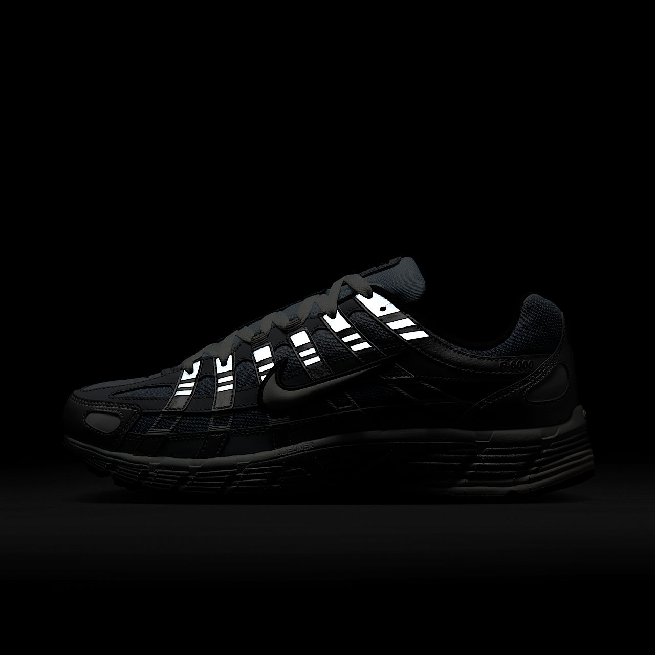 Nike P-6000 sneaker Metallic Silver/Wolf Grey/Anthracite/Summit White