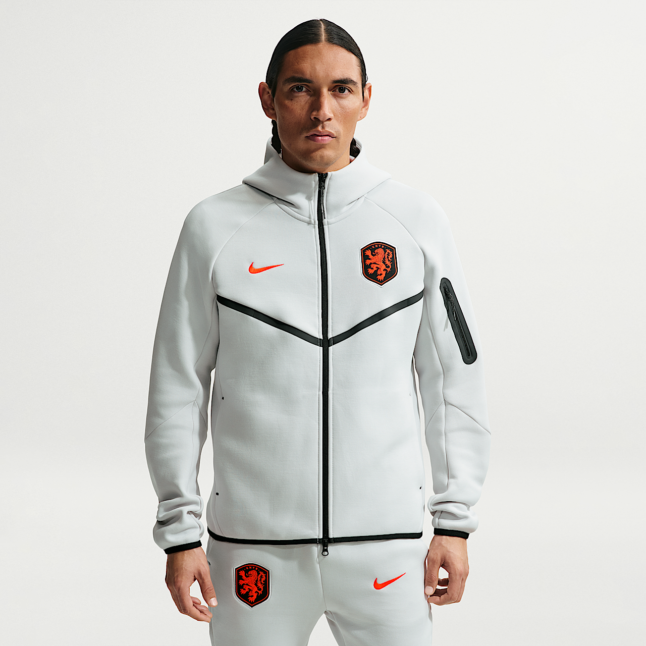 Netherlands Tech Fleece Windrunner (Photon Dust/Hyper Crimson)