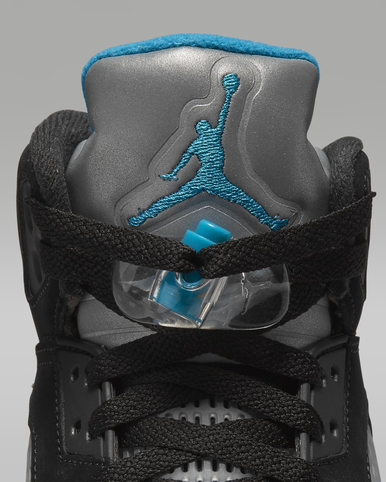 Air Jordan 5 Retro Men's Shoes. Nike AT
