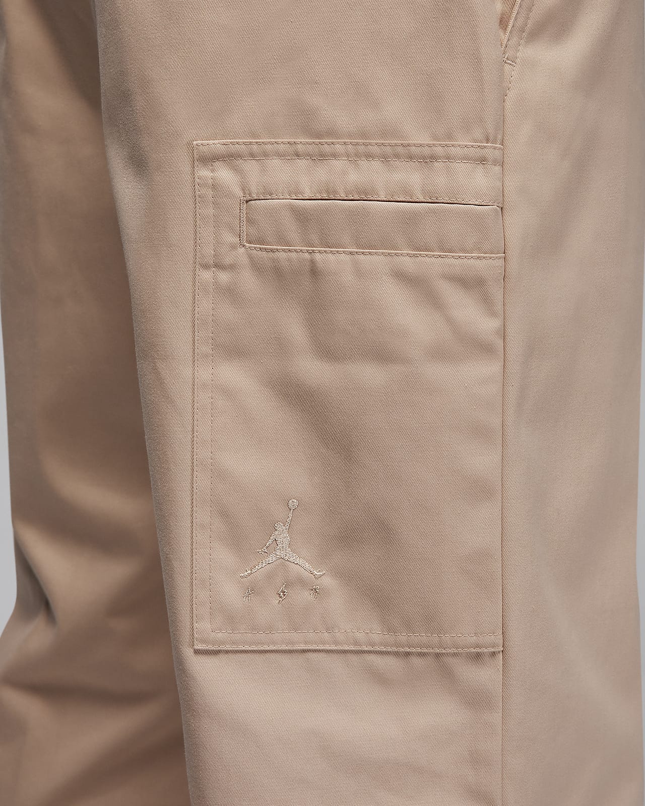 Jordan x J Balvin Woven Trousers. Nike CA