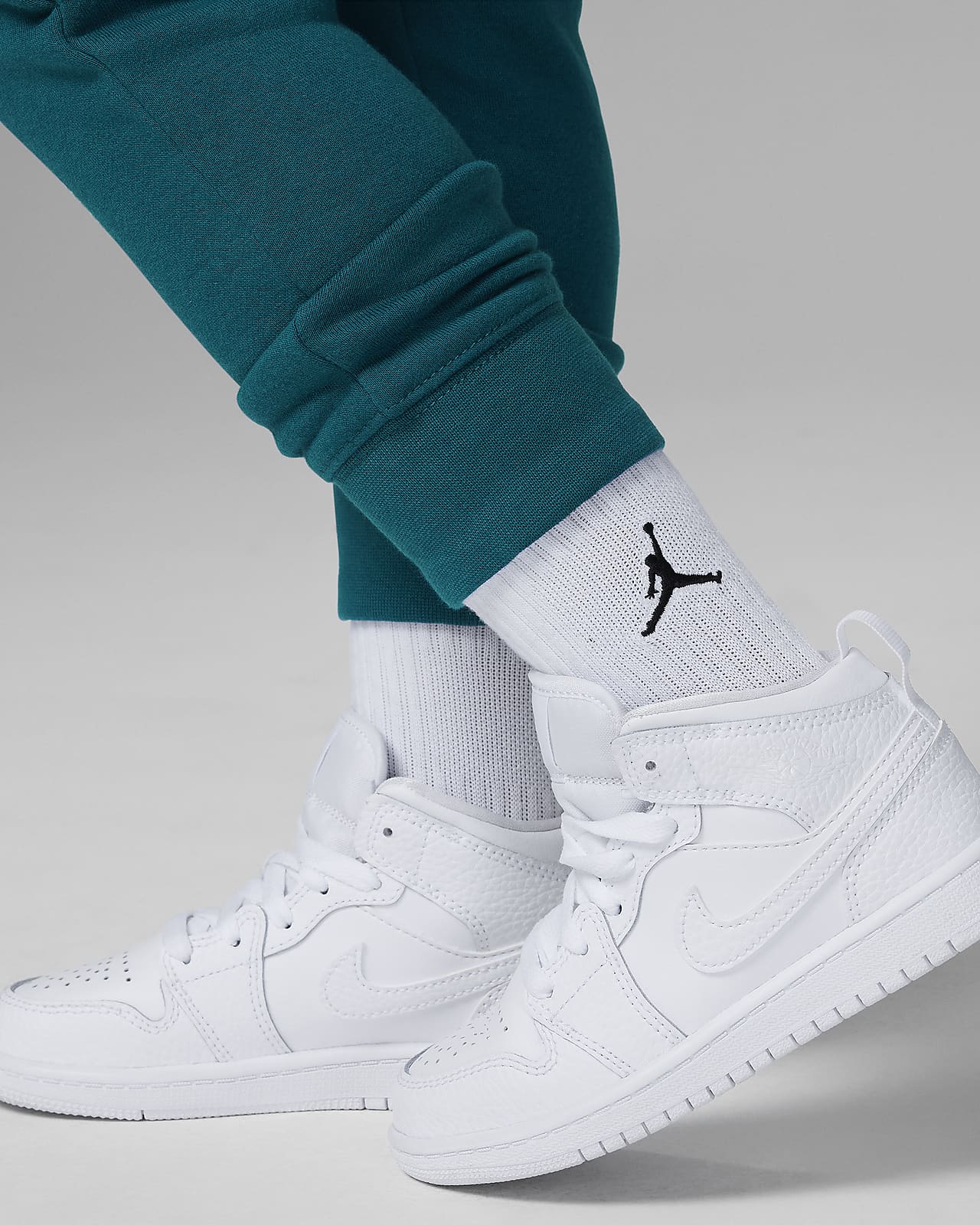 Nike Jordan MJ Holiday Pullover Set Toddler 2-Piece Hoodie Set