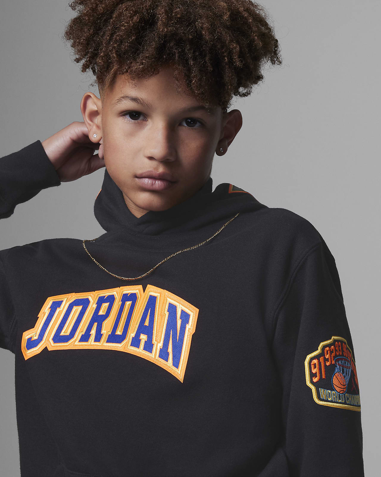 Air jordan hoodie discount boys