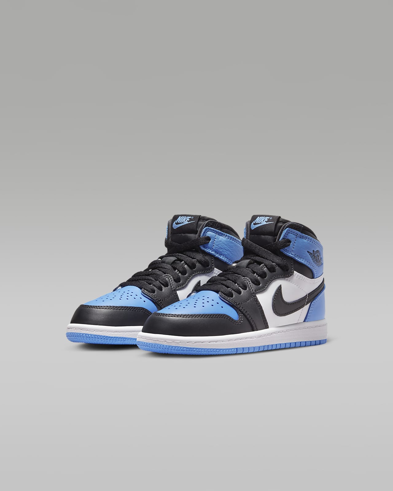 Jordan 1 Retro High OG Younger Kids Shoes