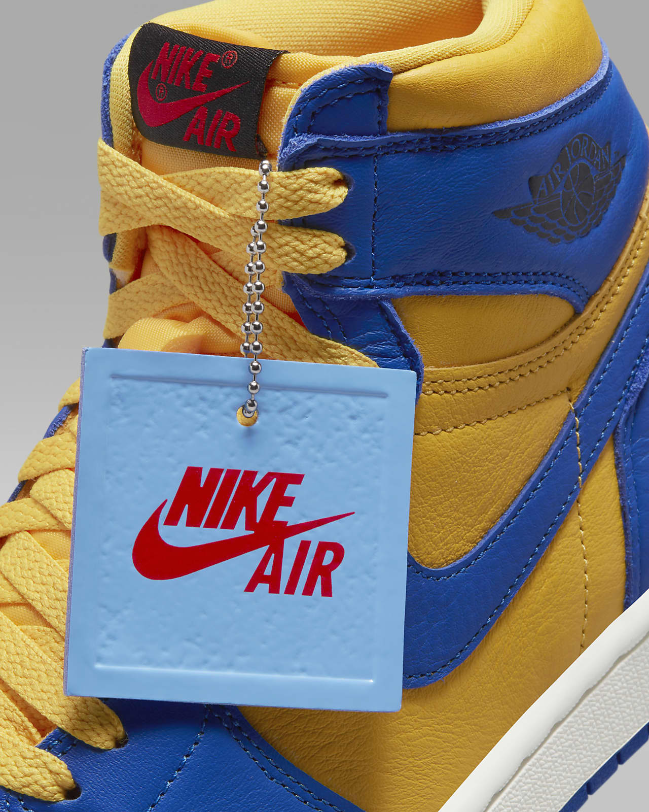 Air Jordan 1 Retro High OG Kad n Ayakkab s . Nike TR