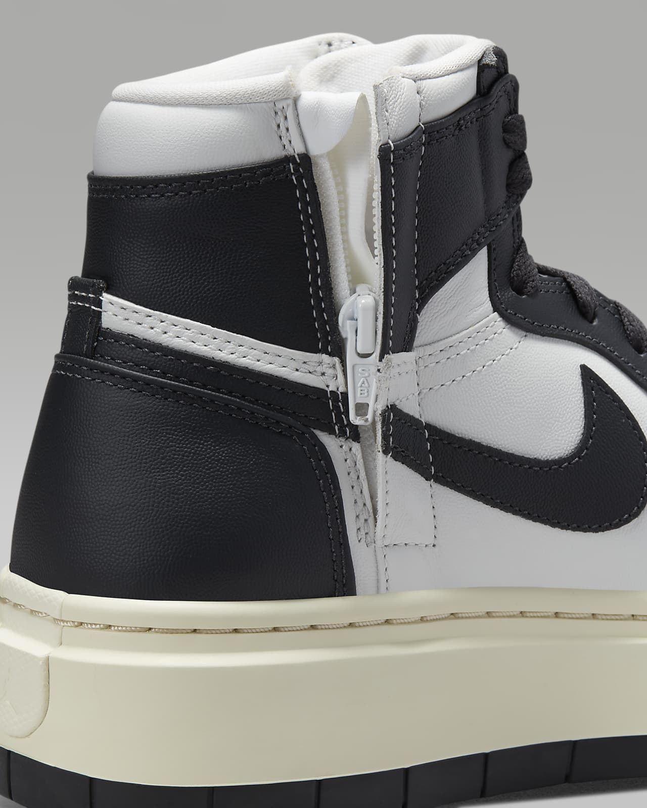 Air Jordan 1 Elevate High Women's Shoes. Nike LU