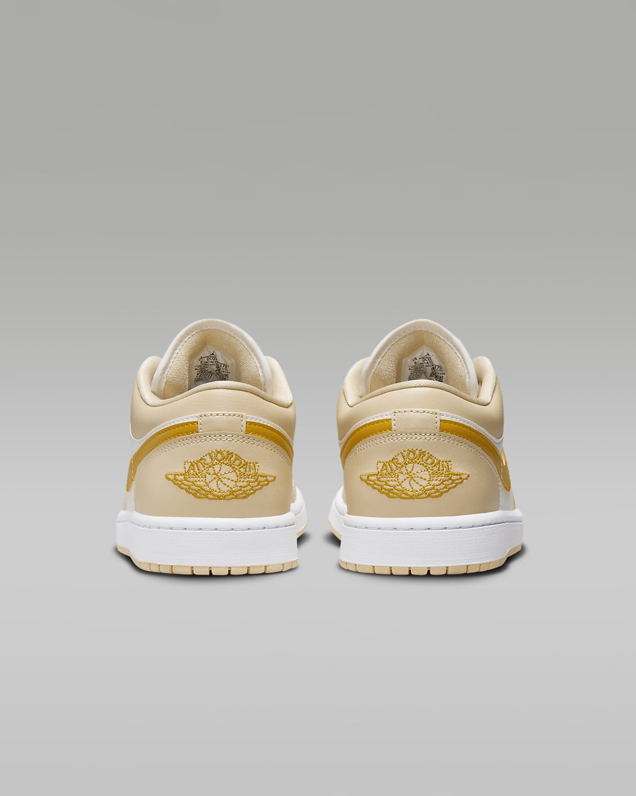 Air Jordan 1 Low Women s Shoes. Nike JP