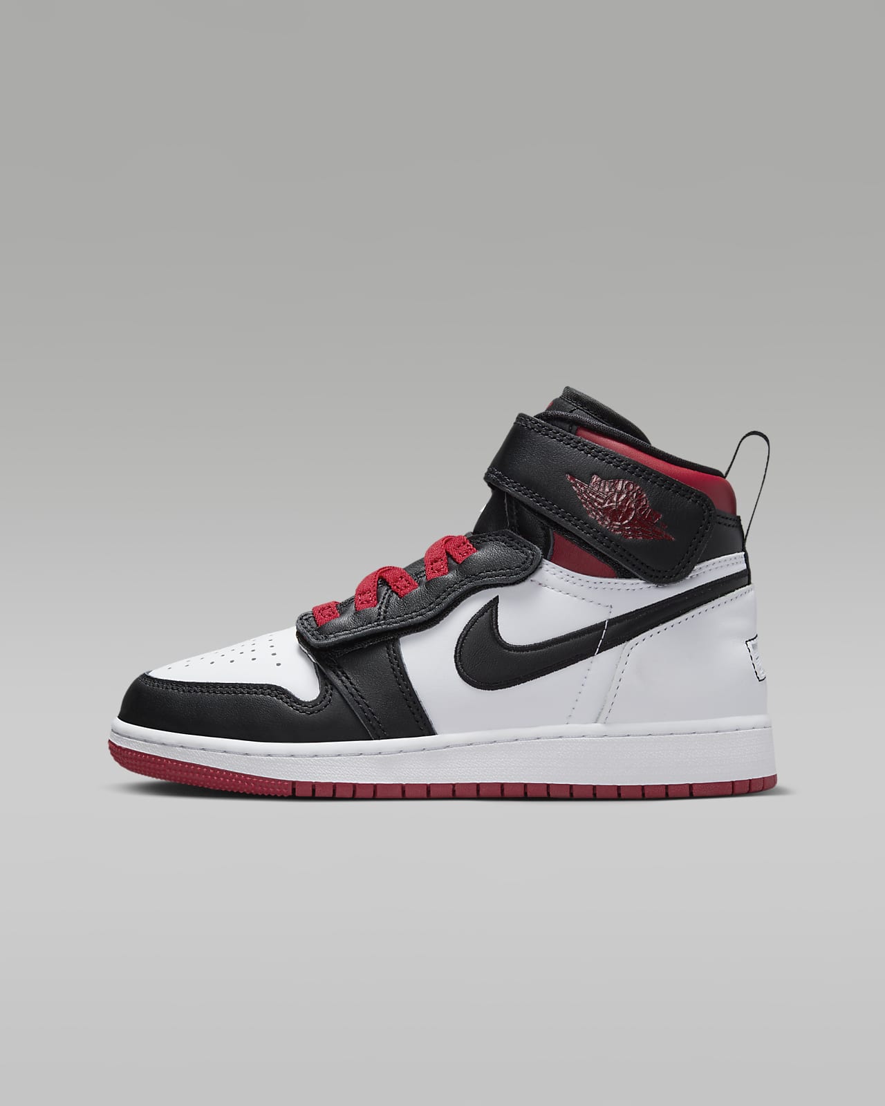 Air Jordan 1 Hi FlyEase Older Kids' Shoes. Nike ID
