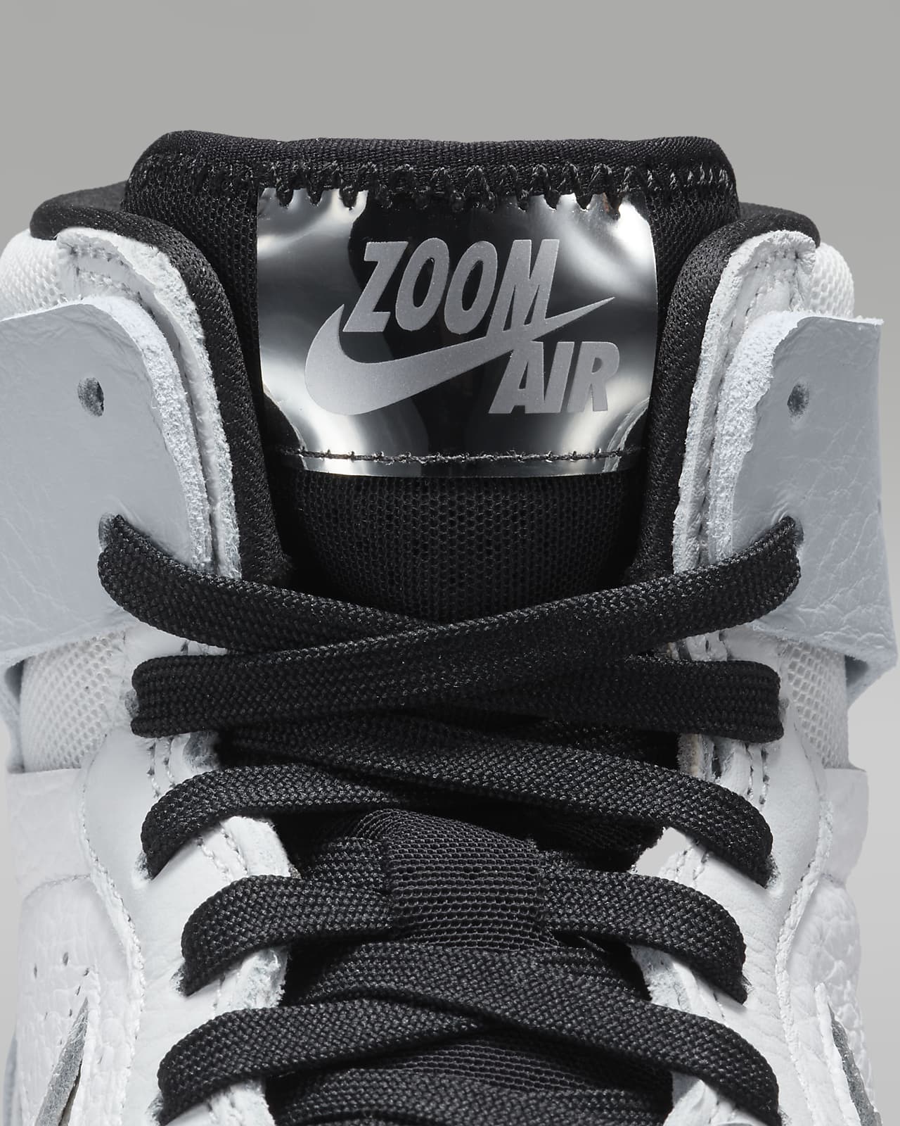 Air Jordan 1 Zoom Air CMFT 2 Women's Shoes. Nike LU