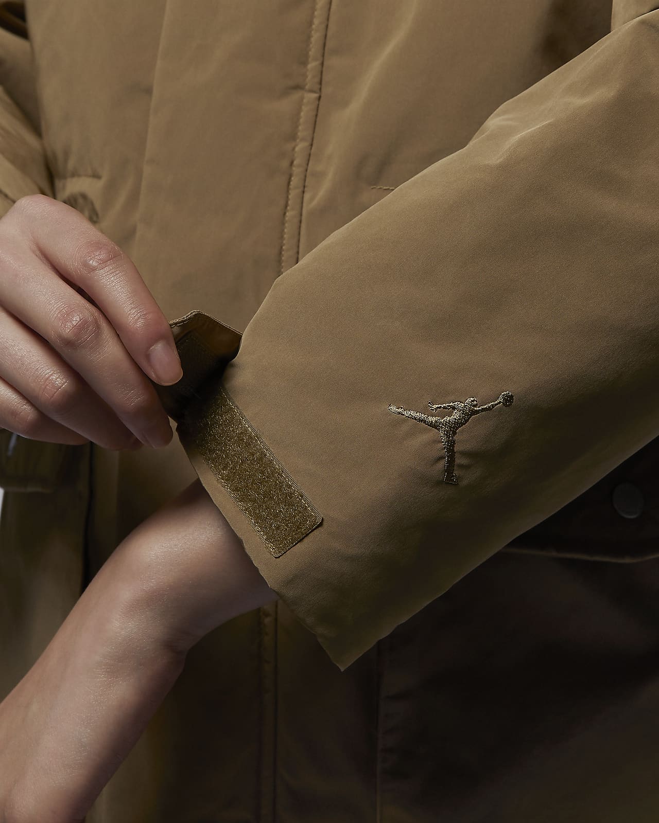 Jordan Women s Down Parka. Nike LU