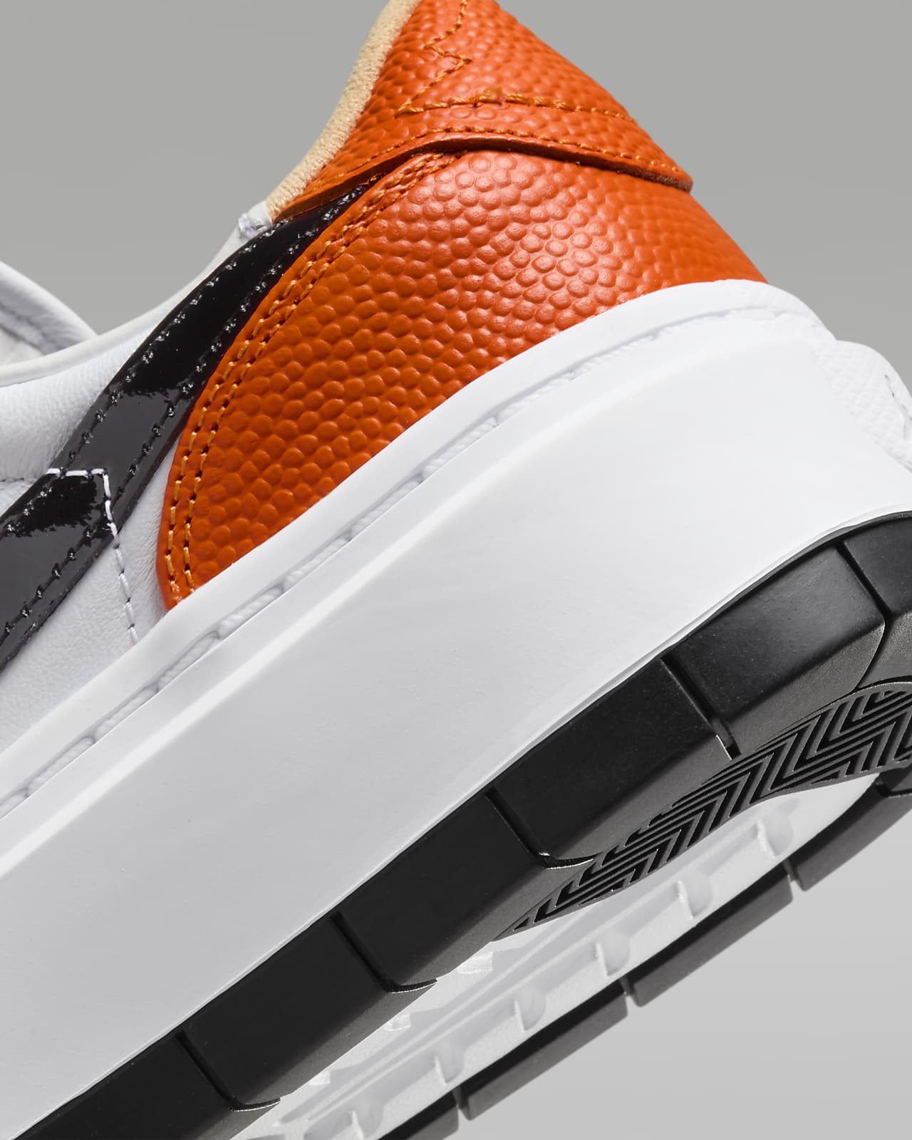 Nike Wmns Air Jordan 1 Elevate Low – buy now at Asphaltgold Online Store!