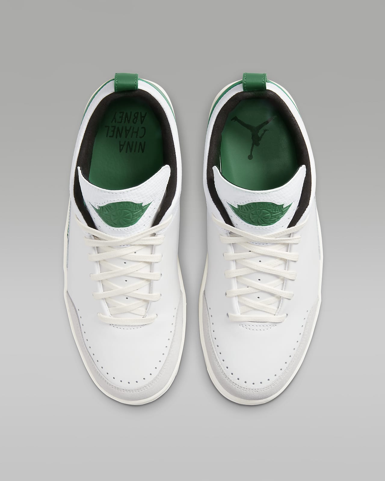 Air Jordan 2 Retro Low SE Women's Shoes. Nike AT