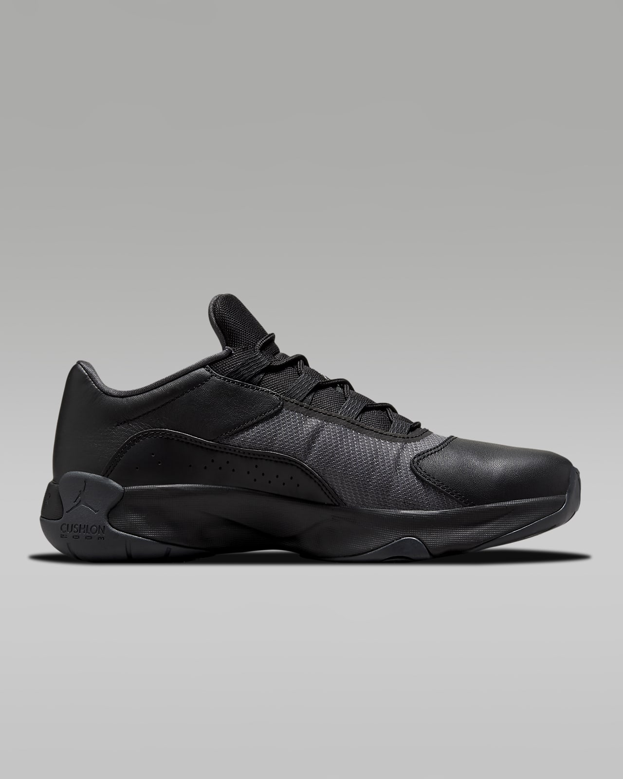 Air Jordan 11 CMFT Low Older Kids' Shoe. Nike SI