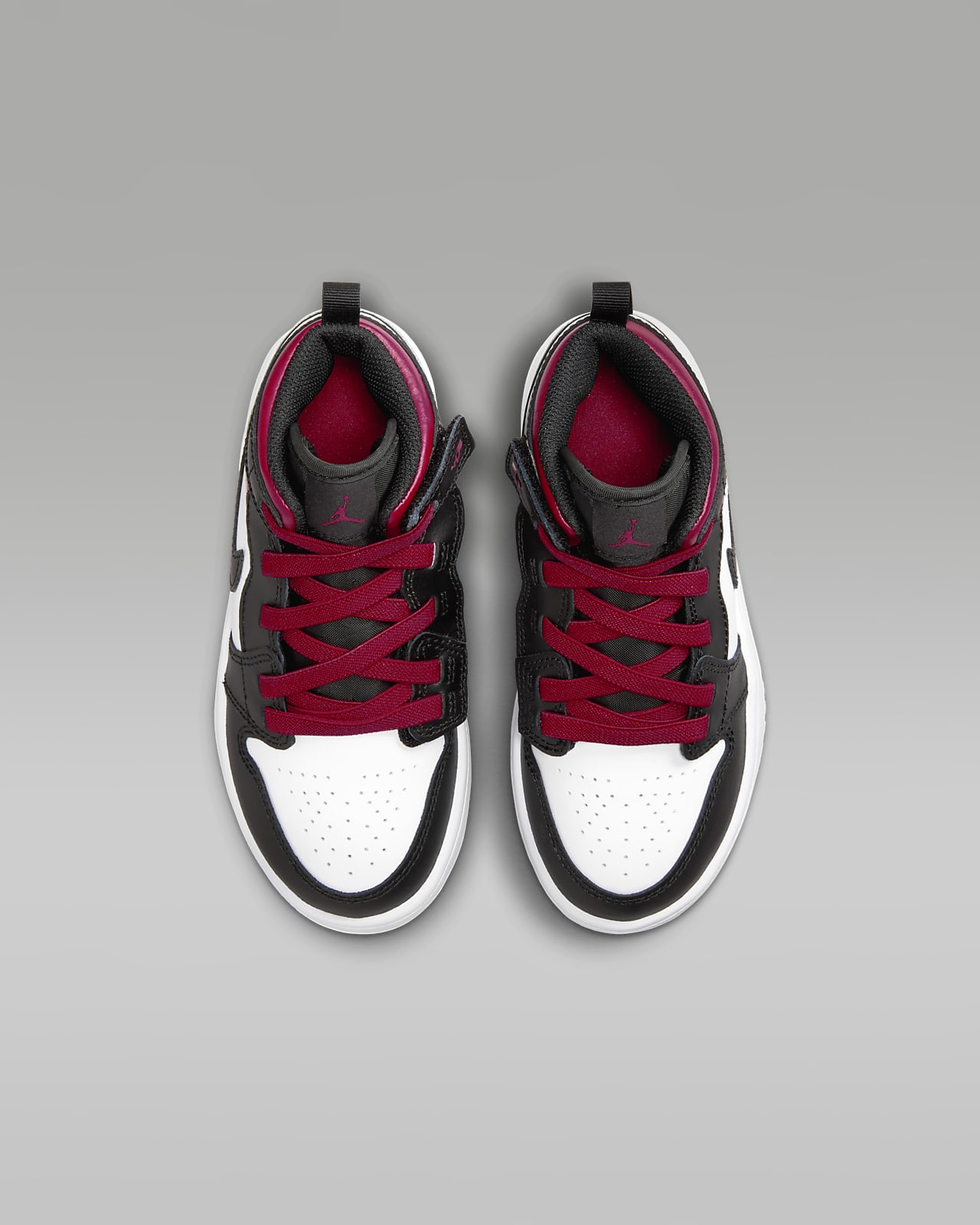 Jordan 1 Mid Alt Younger Kids' Shoes. Nike ID