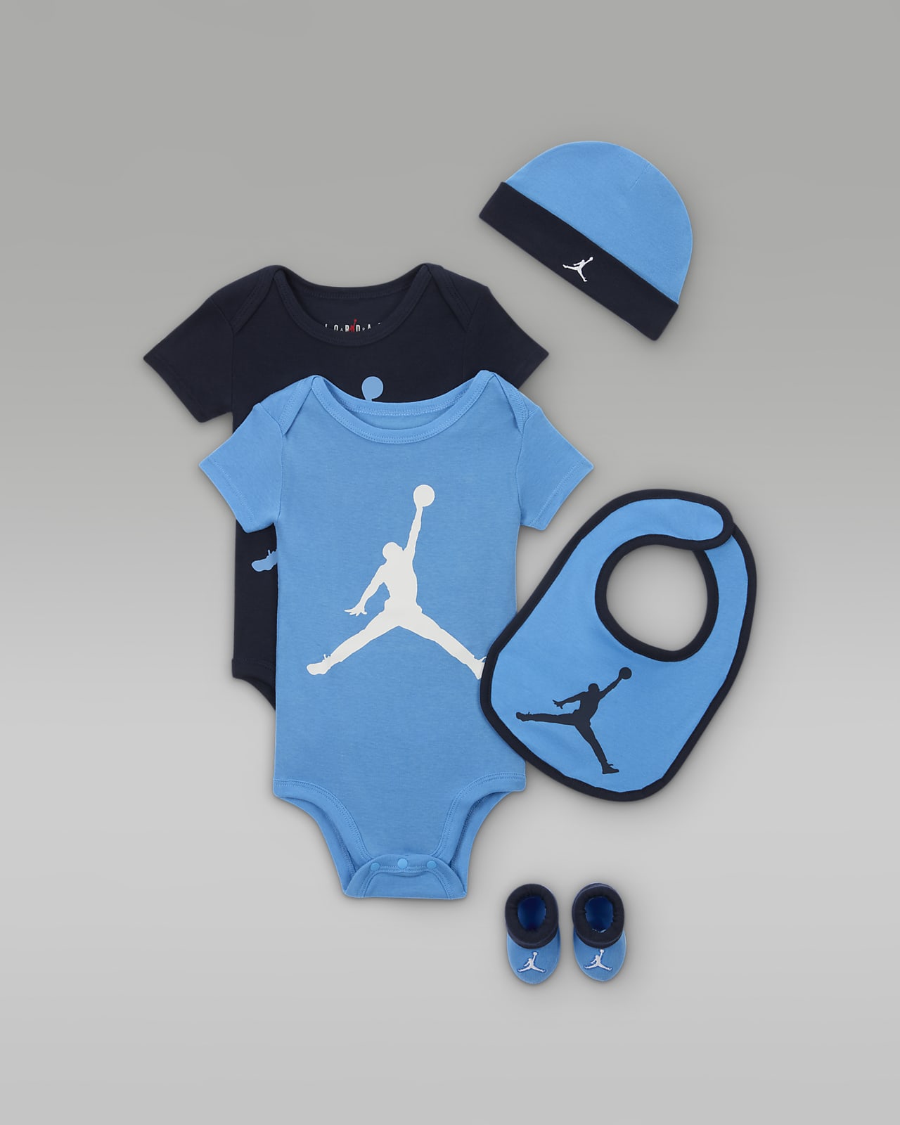 Femdelt Jordan Core-body-gavesæt i æske til babyer