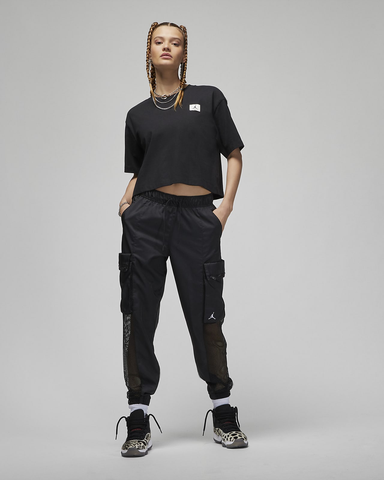Jordan Essentials Women's T-Shirt. Nike CH