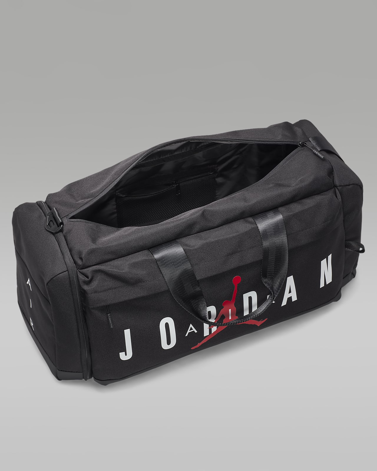 Air Jordan Velocity Duffel Bag Medium 55L . Nike