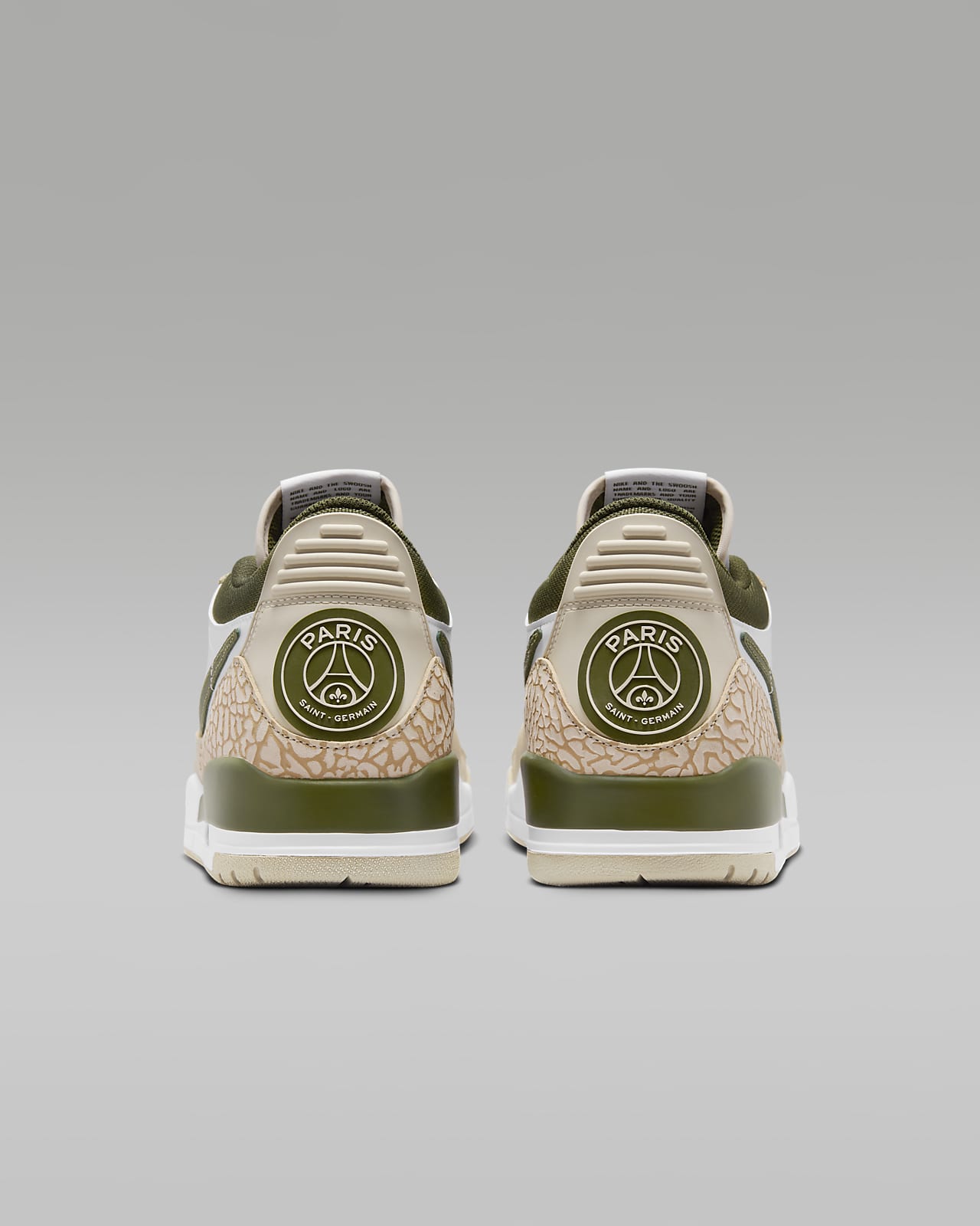 Nike air jordan on sale legacy pack crossbody bag