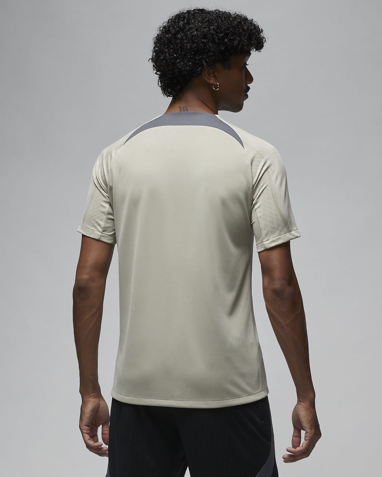 Playera paris jordan negra 2025