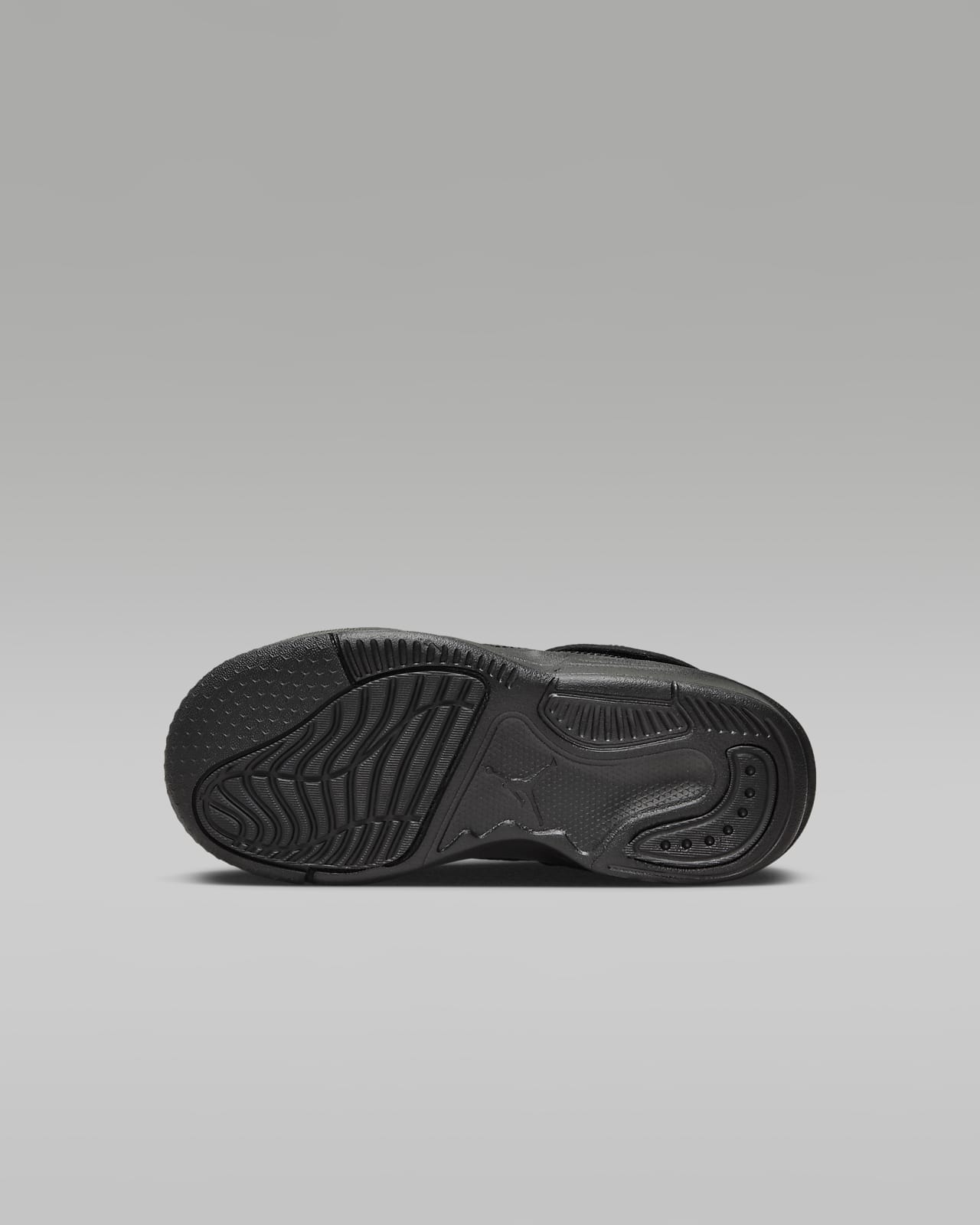 Chaussure Jordan Max Aura 5 pour enfant. Nike LU