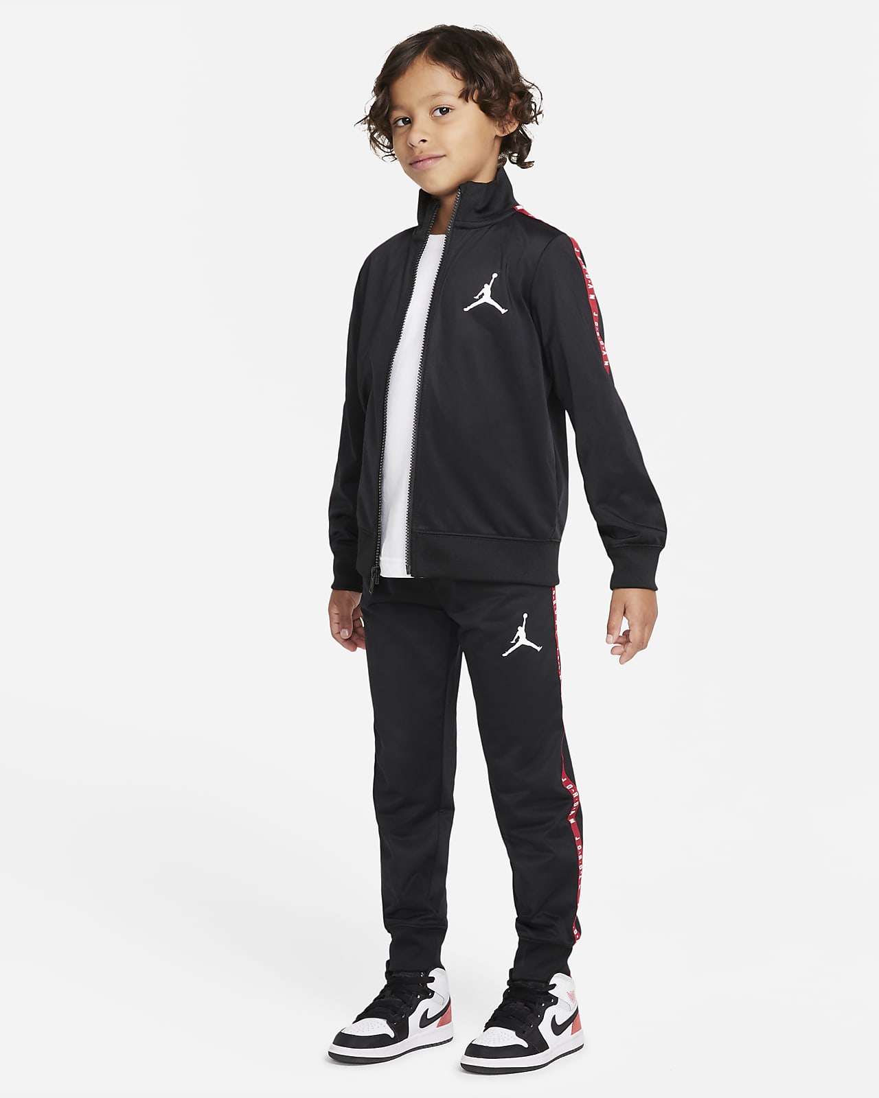 Jordan kids discount tracksuit