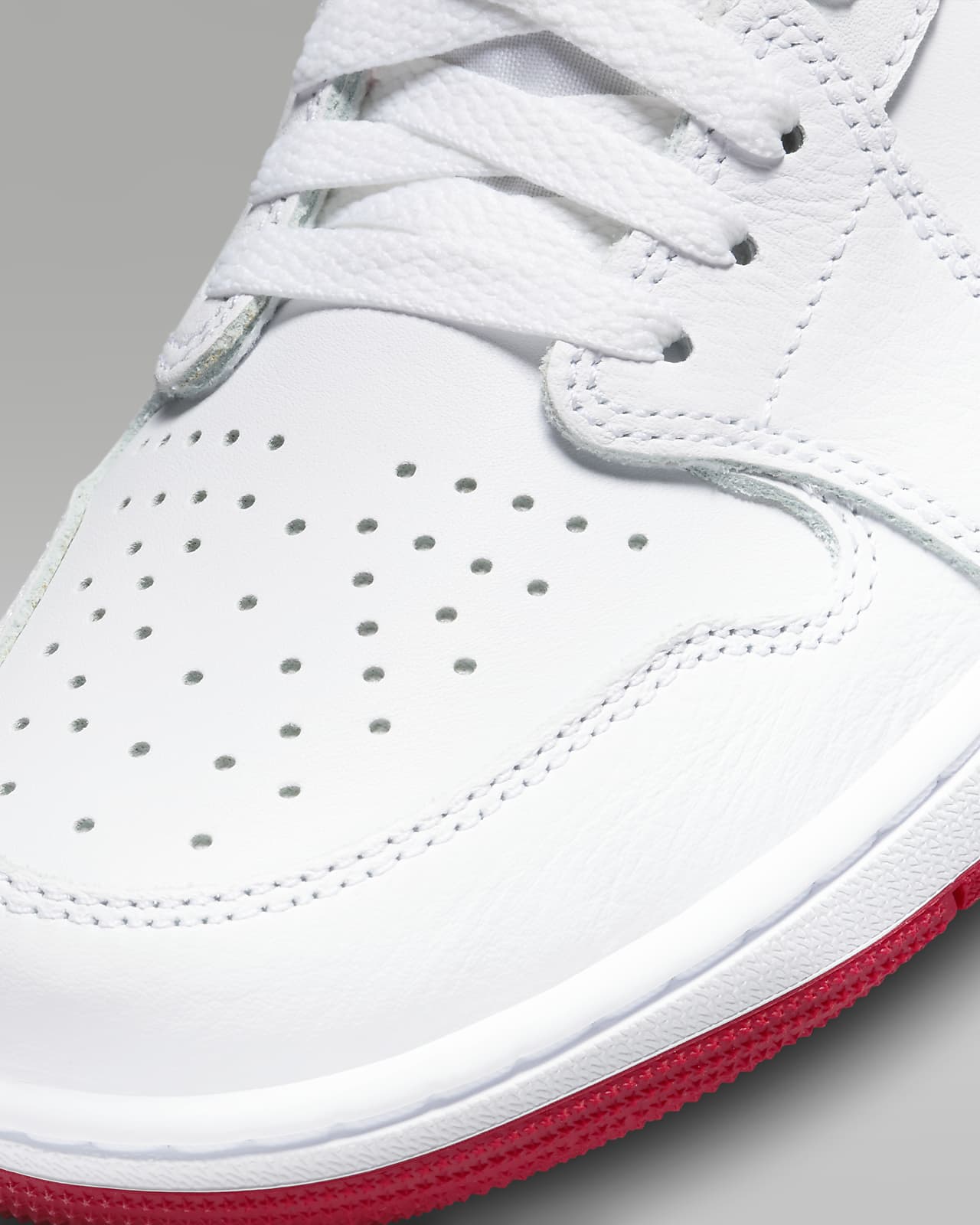 Jordan 1 Retro High OG White/University Red/Black Men's Shoe