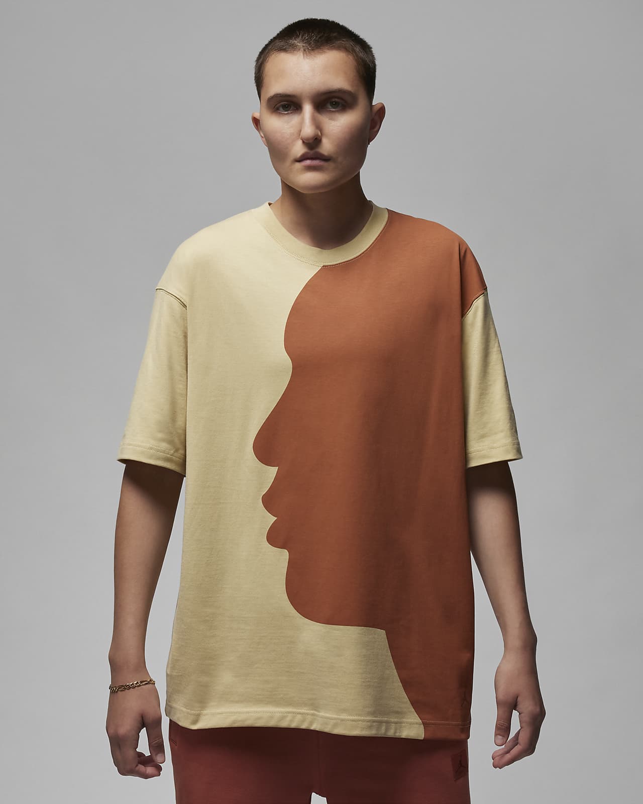 T-shirt folgada com grafismo Jordan para mulher