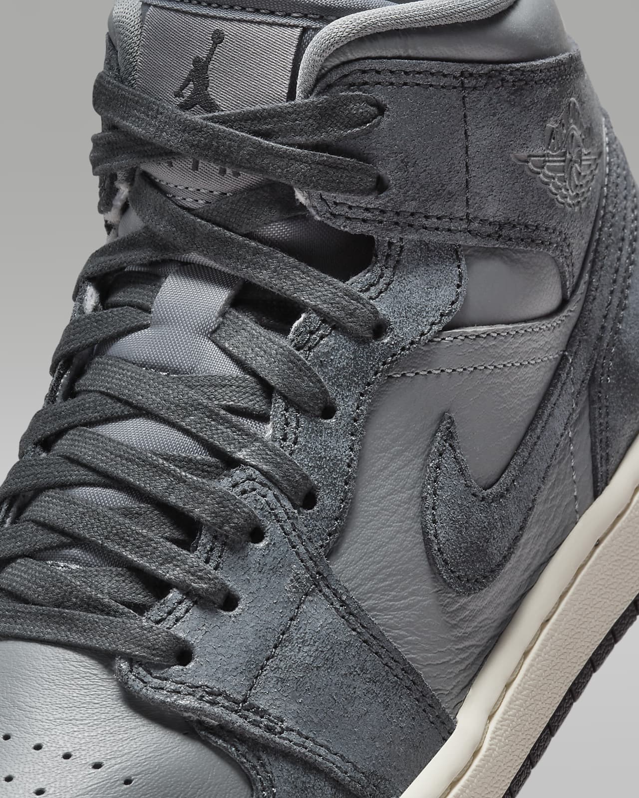 Air Jordan 1 Mid SE Women s Shoes