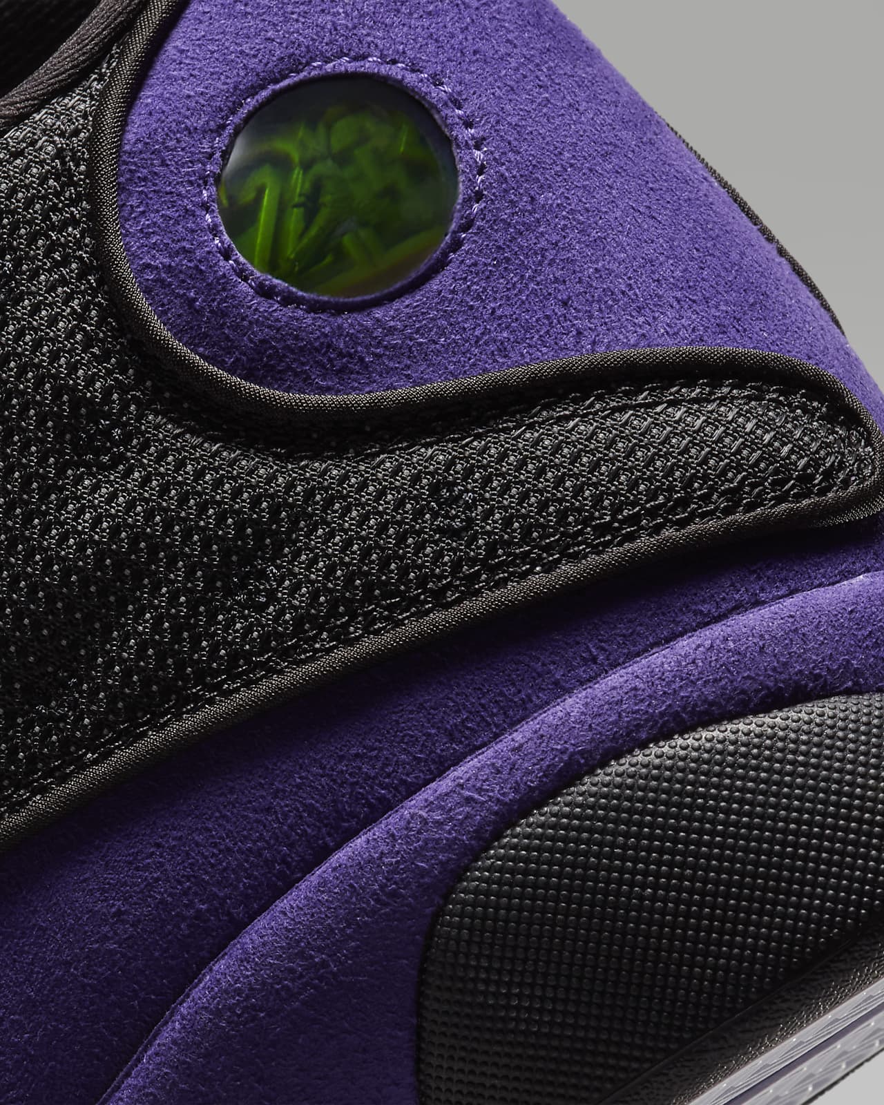 The retro sale 13s