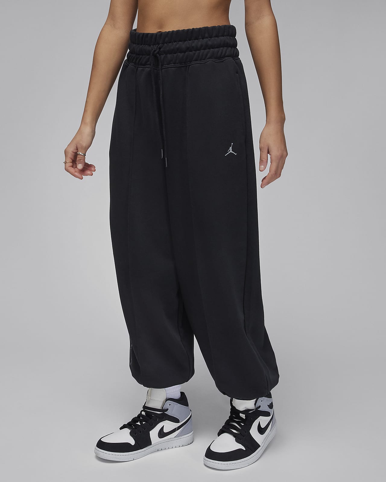 กางเกงขายาวผ้าฟลีซผู้หญิงมีกราฟิก Jordan Sport