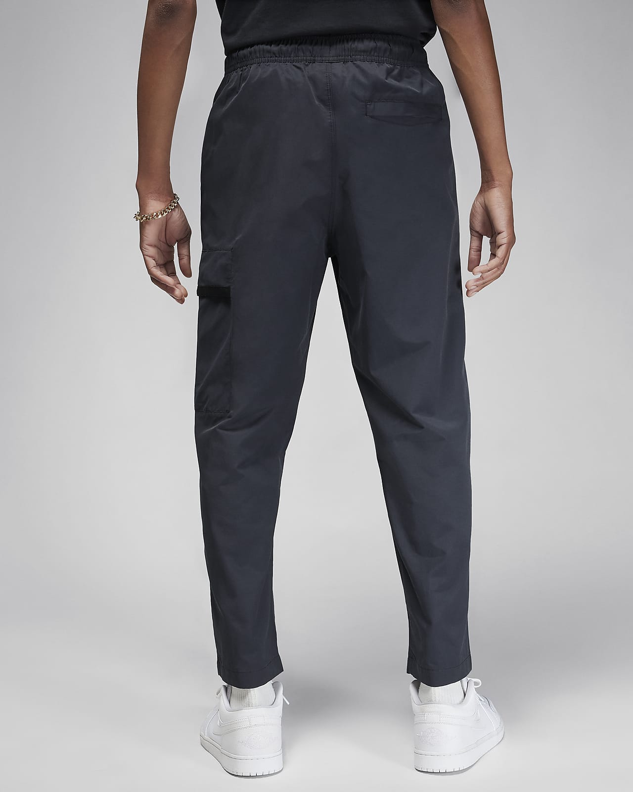 Pantaloni in tessuto Jordan Essentials Uomo. Nike CH