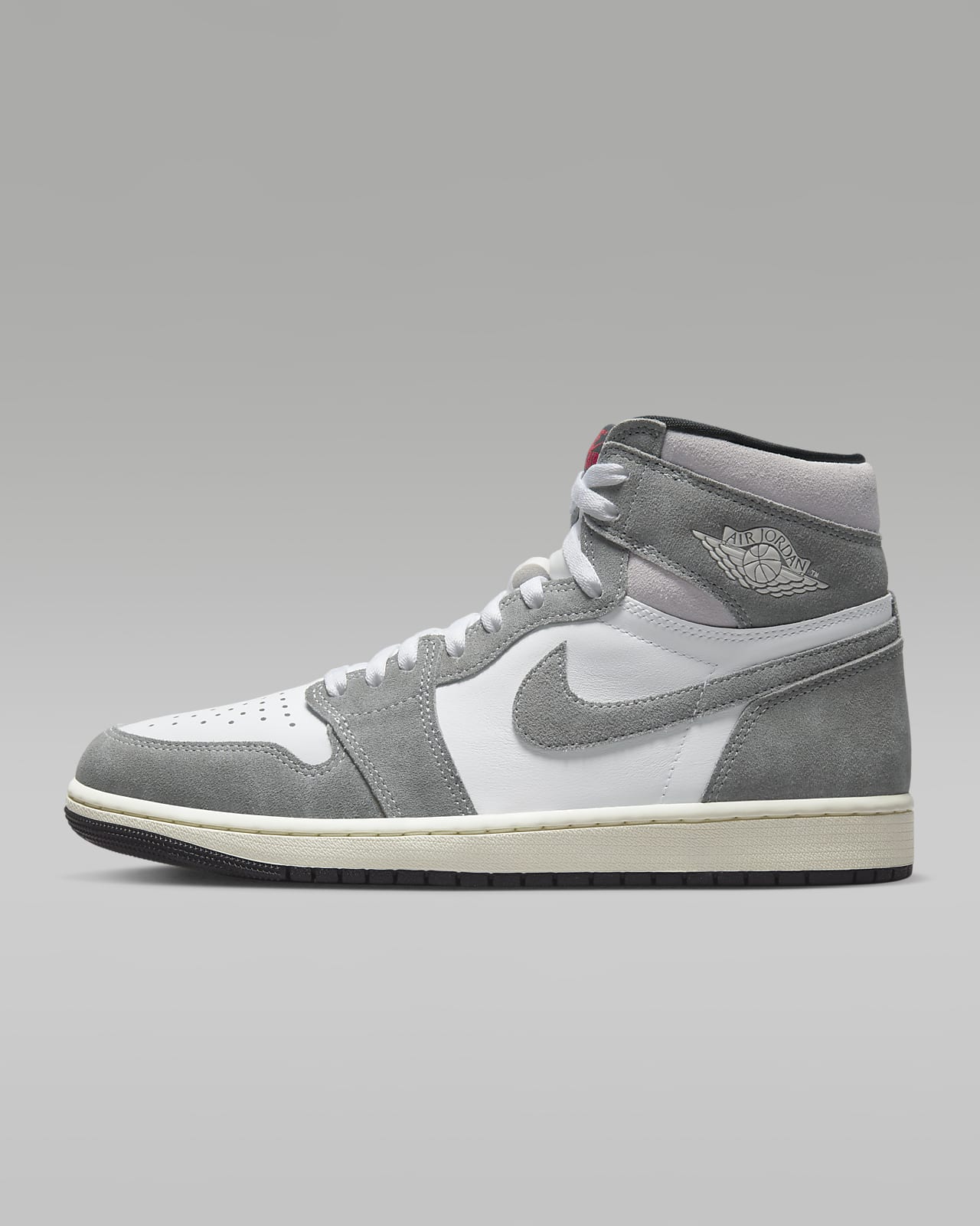 Air Jordan 1 Mid Men's Shoes. Nike LU