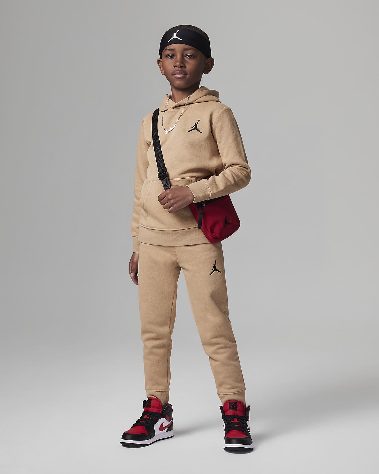 Completo in 2 pezzi con felpa con cappuccio Jordan MJ Essentials Fleece Pullover Set – Bambini