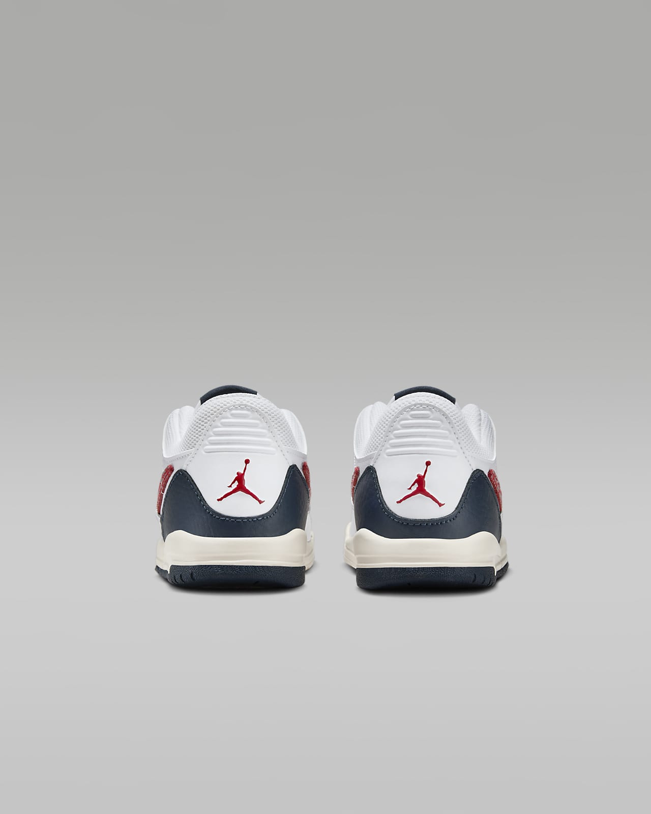 New balance air max jordan deals