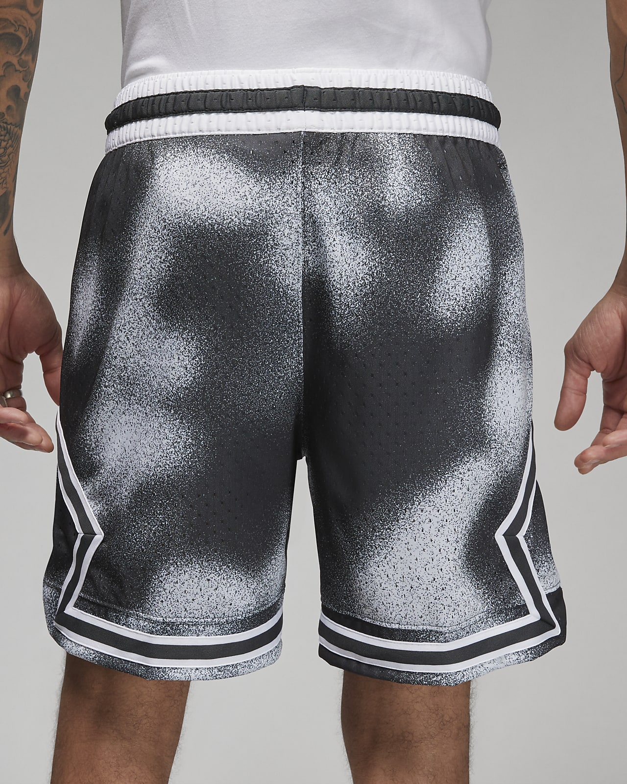 Jordan Dri-FIT Sport Men's Diamond Shorts. Nike LU