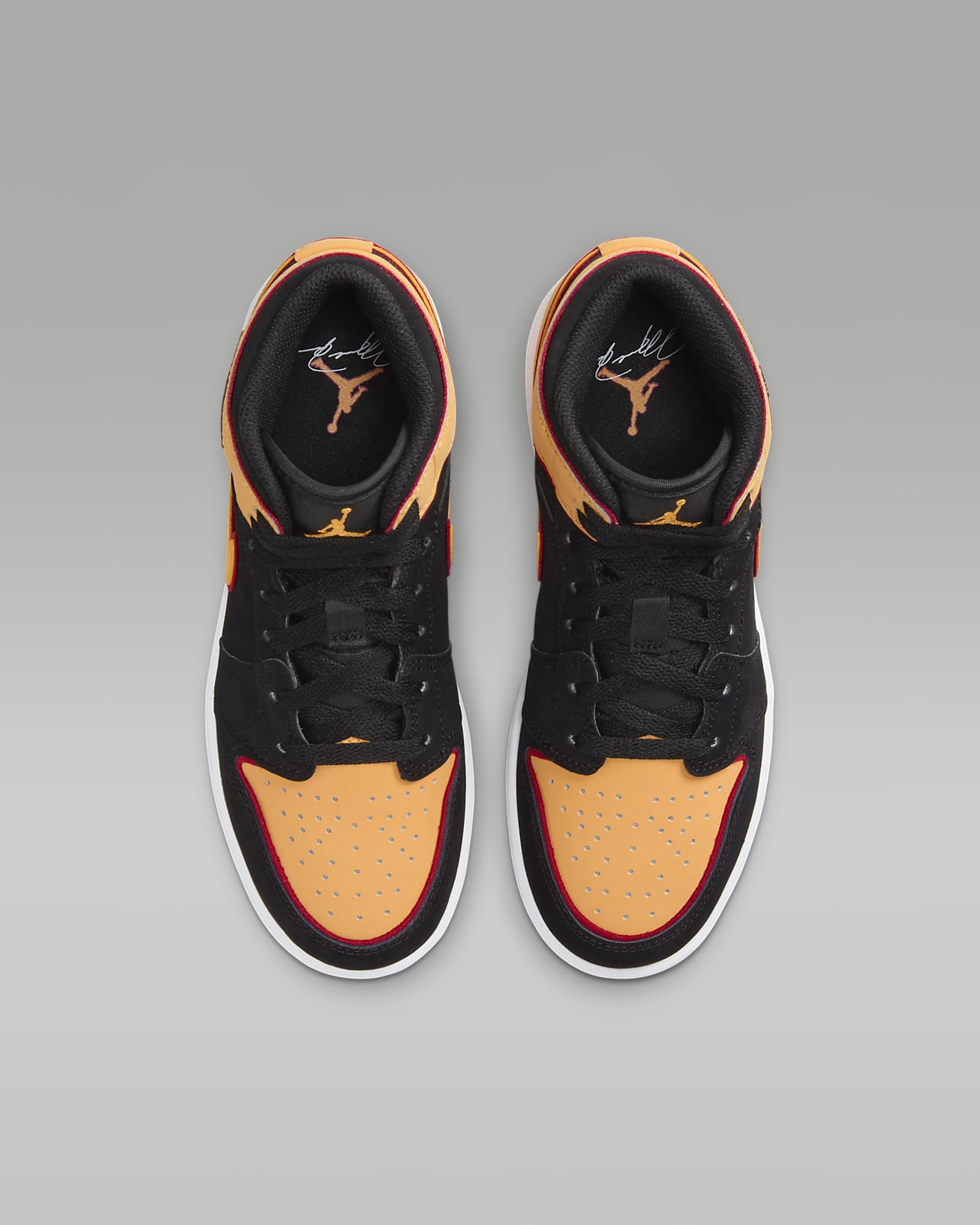 Nike Air Jordan 1 Mid SE \