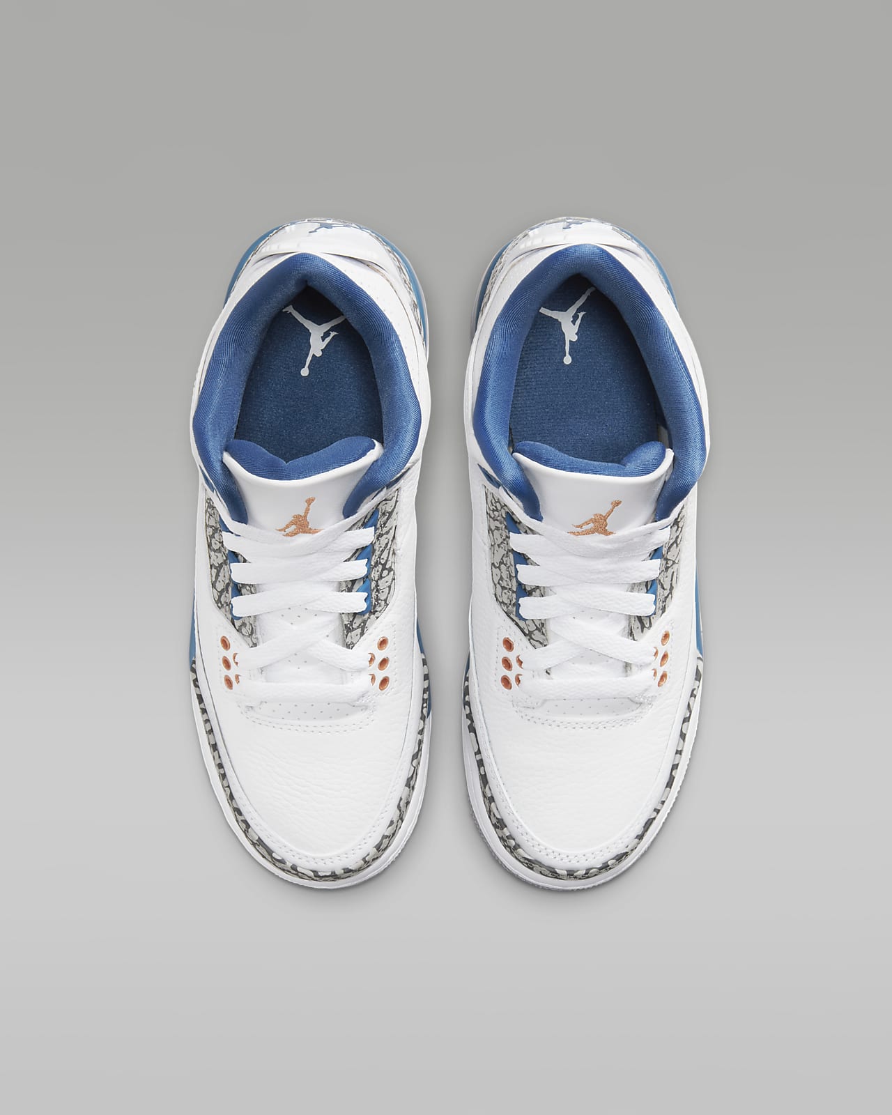 Nike jordan 3 chlorophyll top